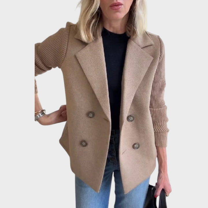 Emma - Blazer elegante con trenzas en las mangas